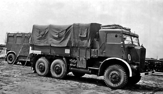 Иллюстрация к книге — Автонашествие на СССР. Трофейные и лендлизовские автомобили [i_102.jpg]