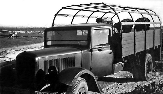 Иллюстрация к книге — Автонашествие на СССР. Трофейные и лендлизовские автомобили [i_113.jpg]