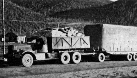 Иллюстрация к книге — Автонашествие на СССР. Трофейные и лендлизовские автомобили [i_194.jpg]