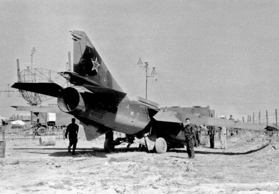 Иллюстрация к книге — Выжженное небо Афгана. Боевая авиация в Афганской войне [i_070.jpg]