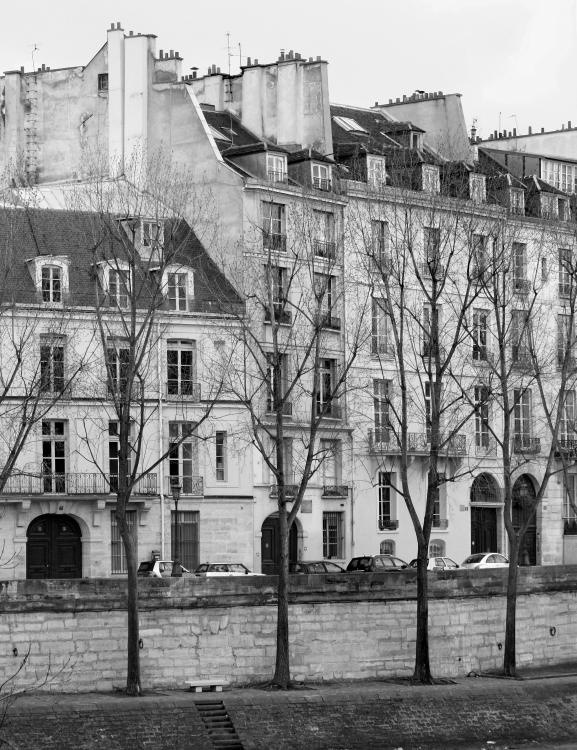 Иллюстрация к книге — В поисках Парижа, или Вечное возвращение [_083_1.jpg]