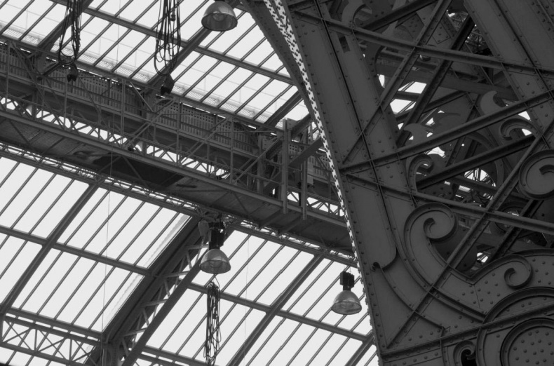 Иллюстрация к книге — В поисках Парижа, или Вечное возвращение [_218_219.jpg]