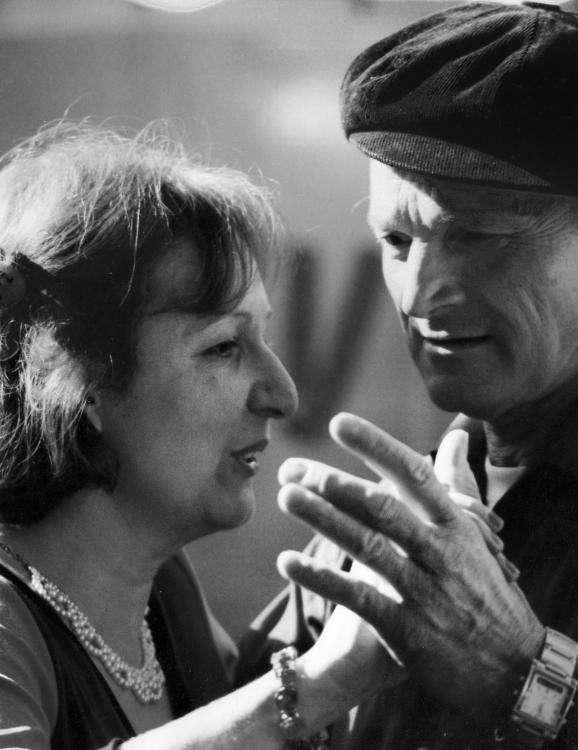 Иллюстрация к книге — В поисках Парижа, или Вечное возвращение [_391_1.jpg]