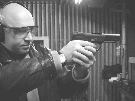 Иллюстрация к книге — Записки разумного авантюриста. Зазеркалье спецслужб [i_007.jpg]