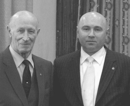 Иллюстрация к книге — Записки разумного авантюриста. Зазеркалье спецслужб [i_008.jpg]