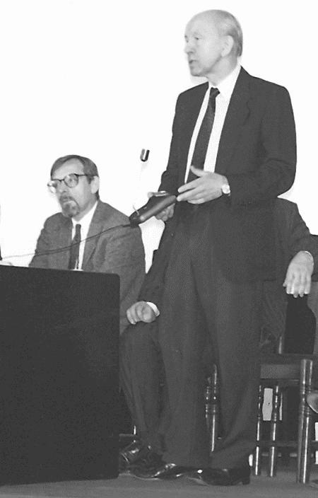 Иллюстрация к книге — Записки разумного авантюриста. Зазеркалье спецслужб [i_011.jpg]