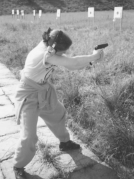 Иллюстрация к книге — Записки разумного авантюриста. Зазеркалье спецслужб [i_029.jpg]