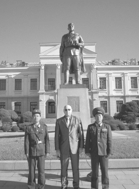 Иллюстрация к книге — Записки разумного авантюриста. Зазеркалье спецслужб [i_048.jpg]