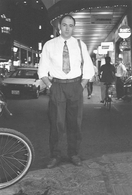 Иллюстрация к книге — Записки разумного авантюриста. Зазеркалье спецслужб [i_053.jpg]