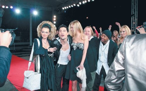 Иллюстрация к книге — Исповедь «содержанки», или Так закалялась сталь [_45.jpg]