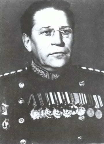 Иллюстрация к книге — Вацетис - Главком Республики [i_050.jpg]