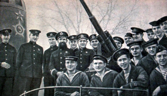 Иллюстрация к книге — Герои Черноморского Подплава [i_073.jpg]