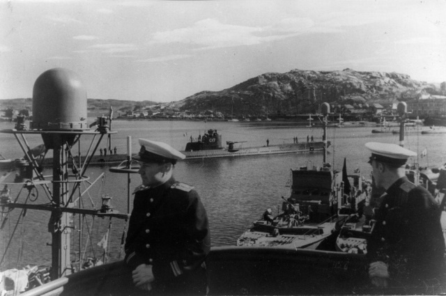 Иллюстрация к книге — Герои Черноморского Подплава [i_142.jpg]