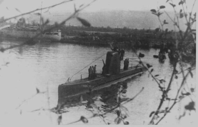 Иллюстрация к книге — Герои Черноморского Подплава [i_164.jpg]