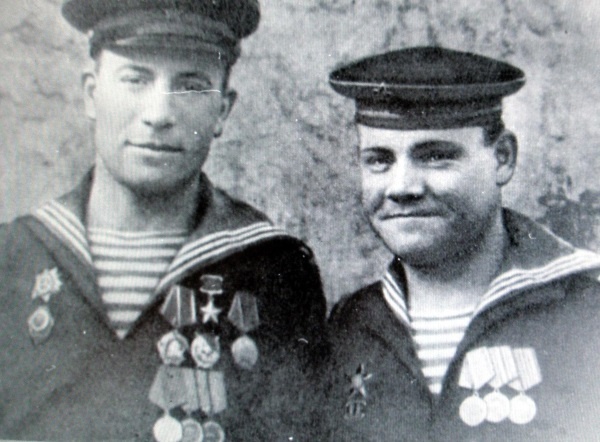 Иллюстрация к книге — Герои Черноморского Подплава [i_199.jpg]