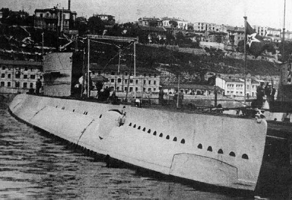 Иллюстрация к книге — Герои Черноморского Подплава [i_236.jpg]