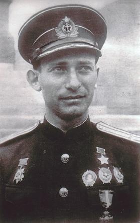 Иллюстрация к книге — Подводник-североморец Израиль Фисанович [i_129.jpg]