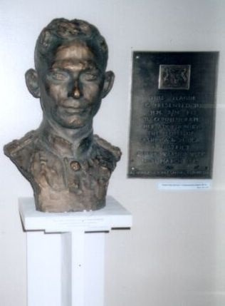 Иллюстрация к книге — Подводник-североморец Израиль Фисанович [i_160.jpg]