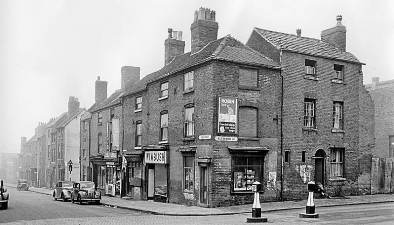 Иллюстрация к книге — «Острые козырьки»: как это было. Билли Кимбер, «Бирмингемская банда» и ипподромные войны 1920-х [i_002.jpg]