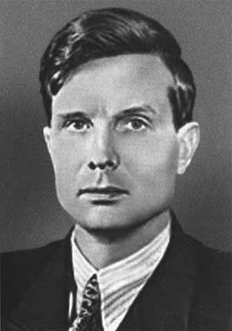 Иллюстрация к книге — Окружение Сталина [i_022.jpg]