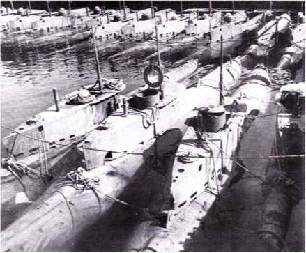 Иллюстрация к книге — Иностранные подводные лодки в составе ВМФ СССР [i_111.jpg]