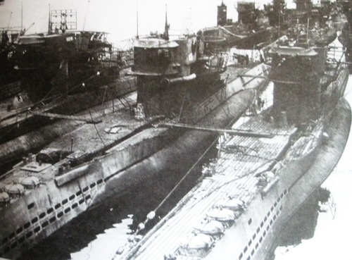 Иллюстрация к книге — Иностранные подводные лодки в составе ВМФ СССР [i_118.jpg]