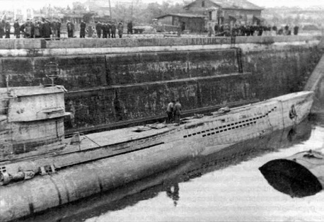 Иллюстрация к книге — Иностранные подводные лодки в составе ВМФ СССР [i_123.jpg]