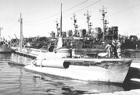 Иллюстрация к книге — Иностранные подводные лодки в составе ВМФ СССР [i_160.jpg]