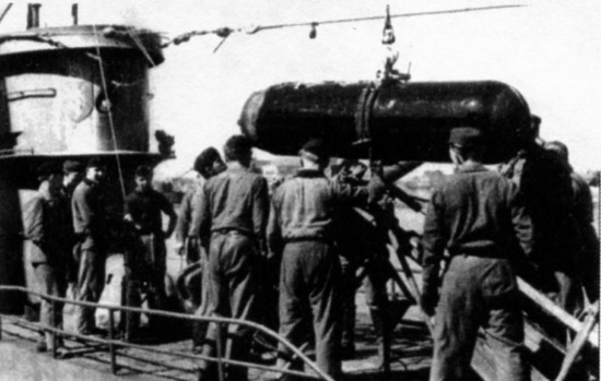 Иллюстрация к книге — Иностранные подводные лодки в составе ВМФ СССР [i_205.jpg]