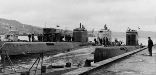 Иллюстрация к книге — Иностранные подводные лодки в составе ВМФ СССР [i_212.jpg]