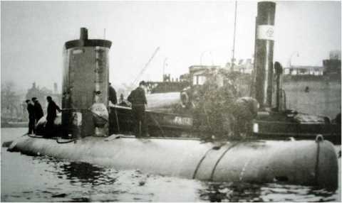 Иллюстрация к книге — Иностранные подводные лодки в составе ВМФ СССР [i_270.jpg]