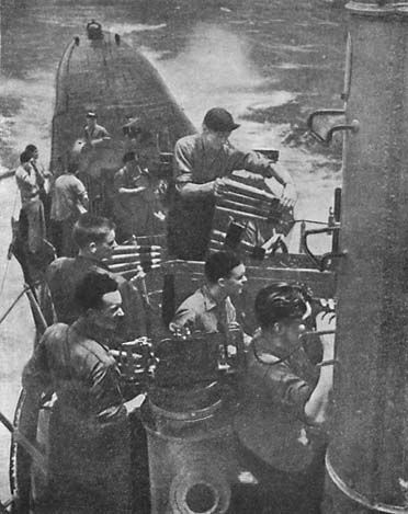 Иллюстрация к книге — Сильнее "божественного ветра". Эсминцы США. Война на Тихом океане [_11.jpg]