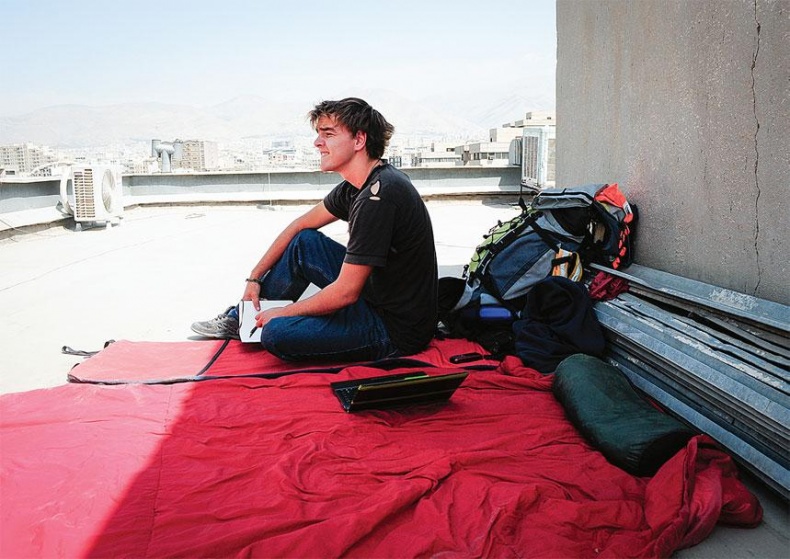 Иллюстрация к книге — Рома едет. Вокруг света без гроша в кармане [_32.jpg]