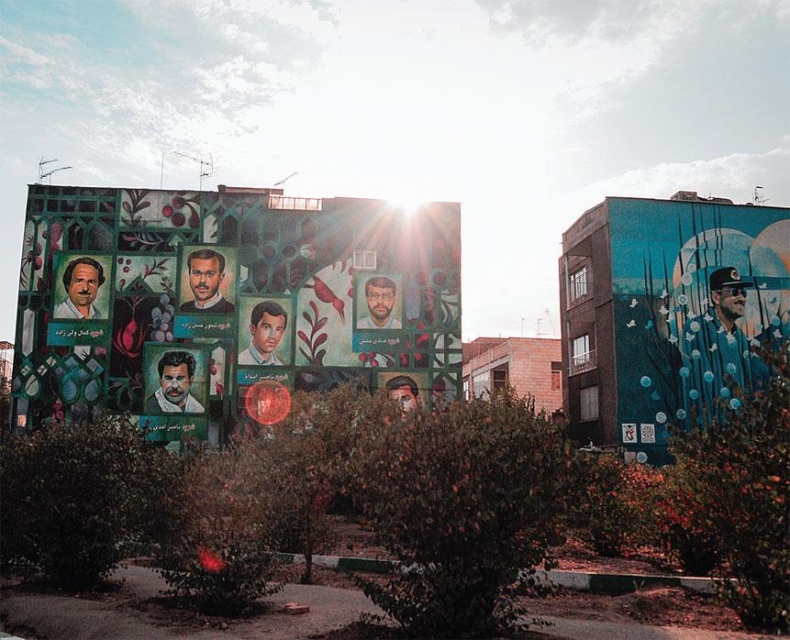 Иллюстрация к книге — Рома едет. Вокруг света без гроша в кармане [_33.jpg]