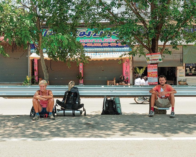 Иллюстрация к книге — Рома едет. Вокруг света без гроша в кармане [_64.jpg]