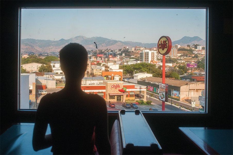 Иллюстрация к книге — Рома едет. Вокруг света без гроша в кармане [_94.jpg]