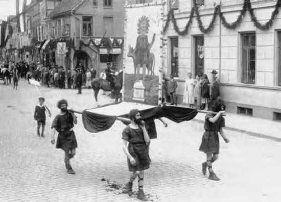 Иллюстрация к книге — Балтийские славяне. От Рерика до Старигарда [i_022.jpg]