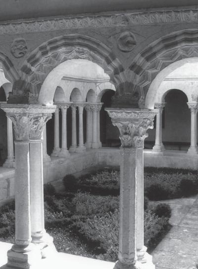 Иллюстрация к книге — Париж от Цезаря до Людовика Святого. Истоки и берега [_69.jpg]