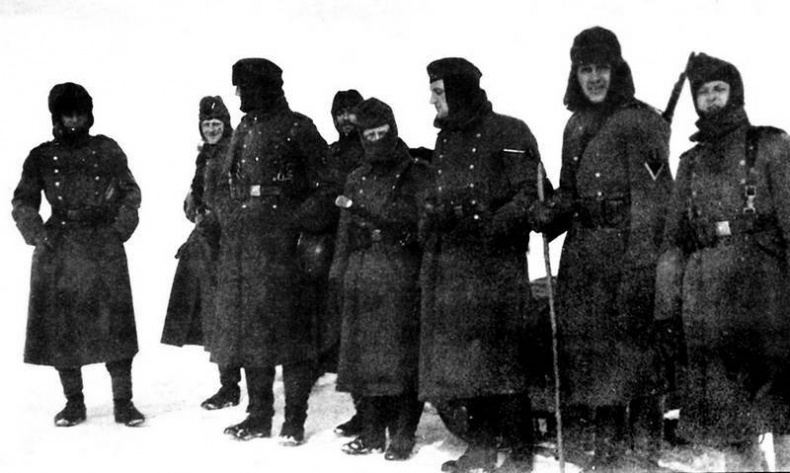 Иллюстрация к книге — «Я убит подо Ржевом». Трагедия Мончаловского «котла» [i_011.jpg]