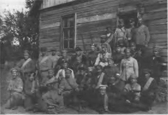 Иллюстрация к книге — "Пушечное мясо" Первой мировой. Пехота в бою [i_013.jpg]