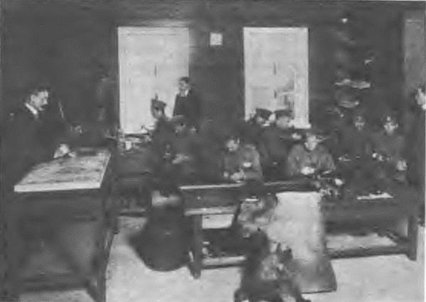 Иллюстрация к книге — "Пушечное мясо" Первой мировой. Пехота в бою [i_074.jpg]