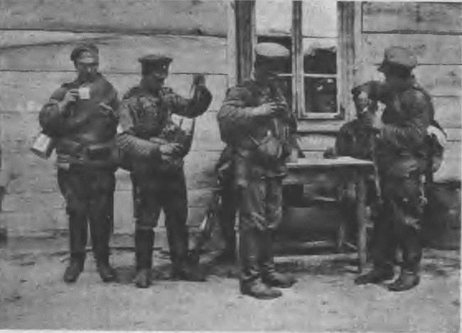 Иллюстрация к книге — "Пушечное мясо" Первой мировой. Пехота в бою [i_075.jpg]