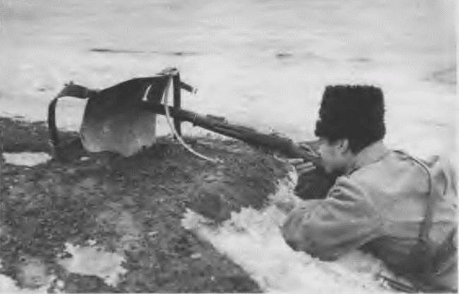 Иллюстрация к книге — "Пушечное мясо" Первой мировой. Пехота в бою [i_084.jpg]