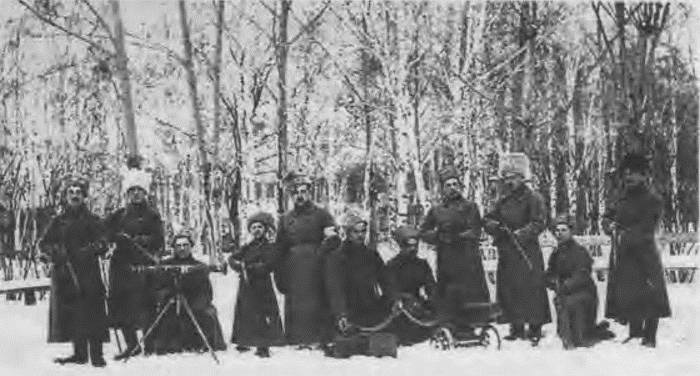 Иллюстрация к книге — "Пушечное мясо" Первой мировой. Пехота в бою [i_110.jpg]