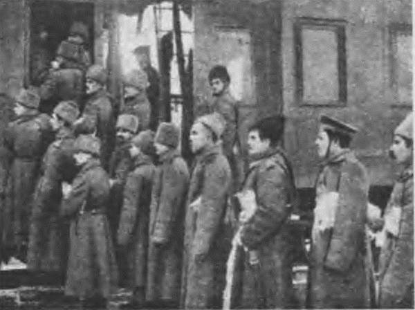 Иллюстрация к книге — "Пушечное мясо" Первой мировой. Пехота в бою [i_124.jpg]