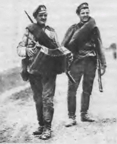 Иллюстрация к книге — "Пушечное мясо" Первой мировой. Пехота в бою [i_168.jpg]