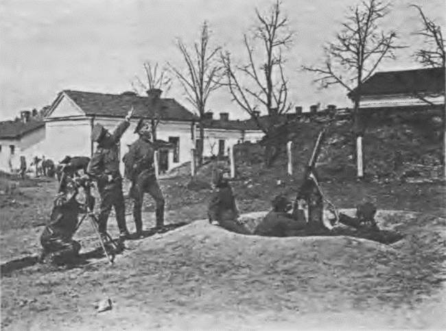 Иллюстрация к книге — "Пушечное мясо" Первой мировой. Пехота в бою [i_183.jpg]