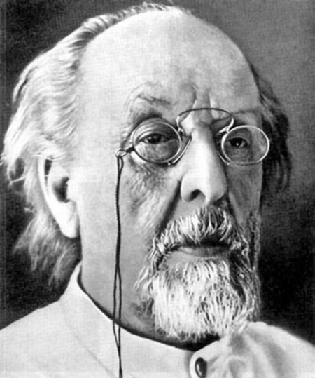 Иллюстрация к книге — Тайны пришельцев [i_016.jpg]