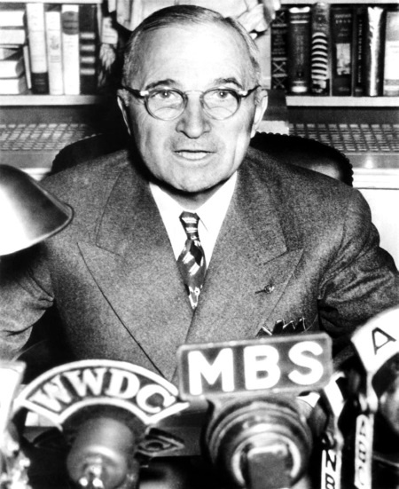 Иллюстрация к книге — Тайны пришельцев [i_026.jpg]