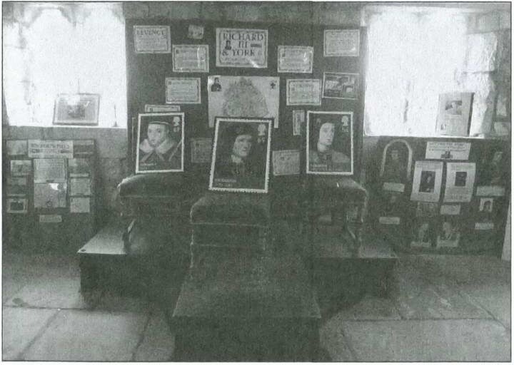 Иллюстрация к книге — Ричард III и его время. Роковой король эпохи Войн Роз [i_018.jpg]